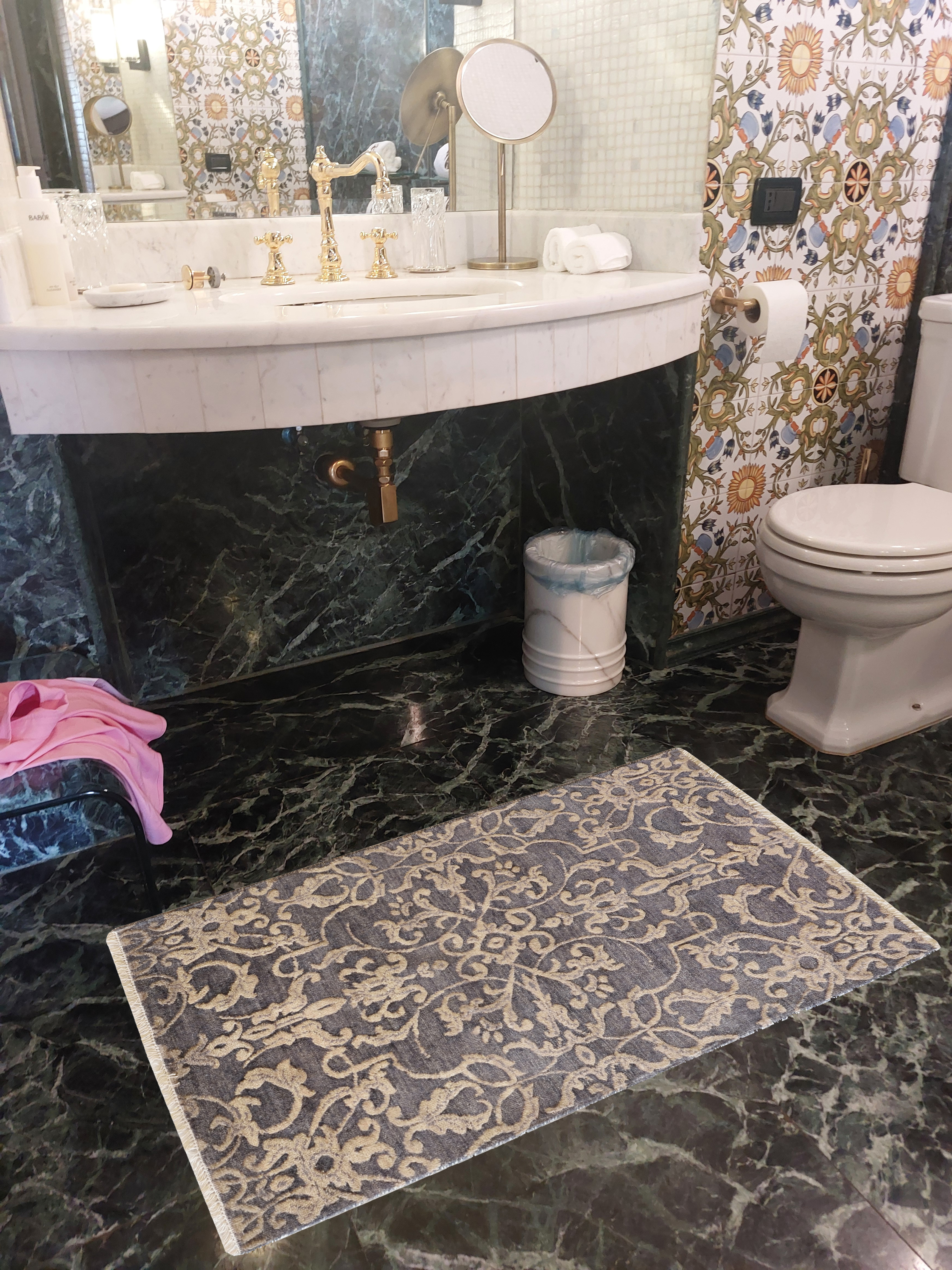 tappeti moderni ambientati